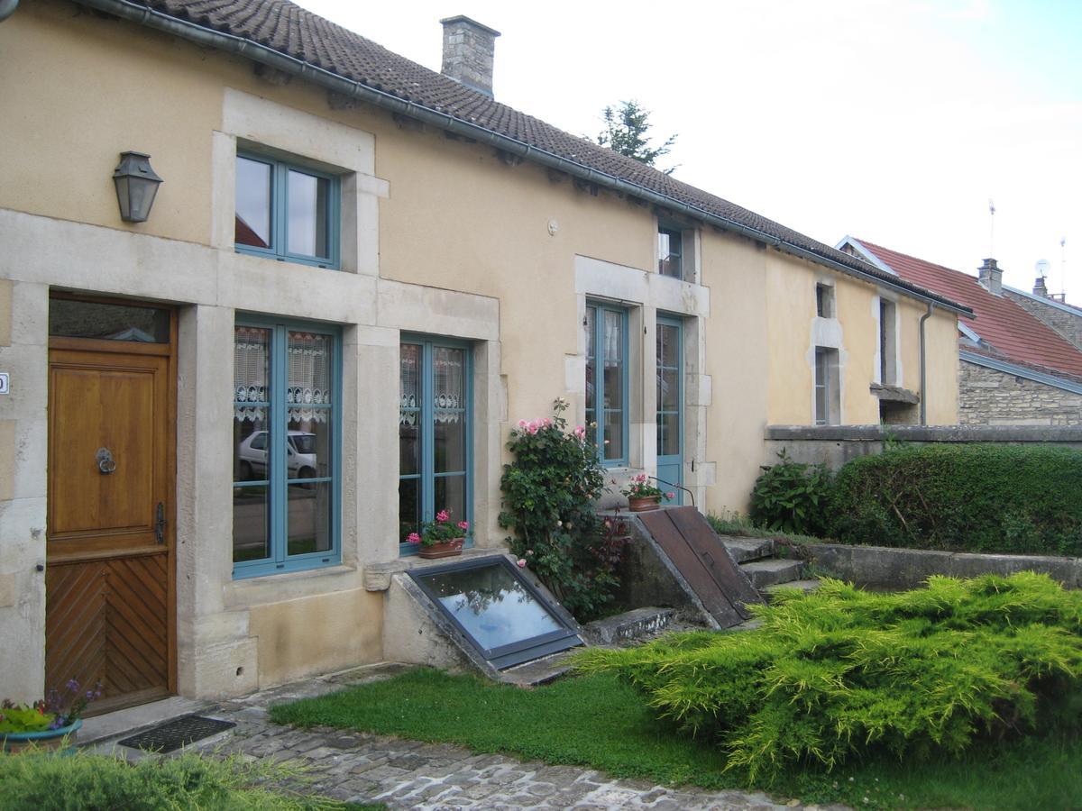 Bed and Breakfast Les Ombelles Clinchamp Exterior foto
